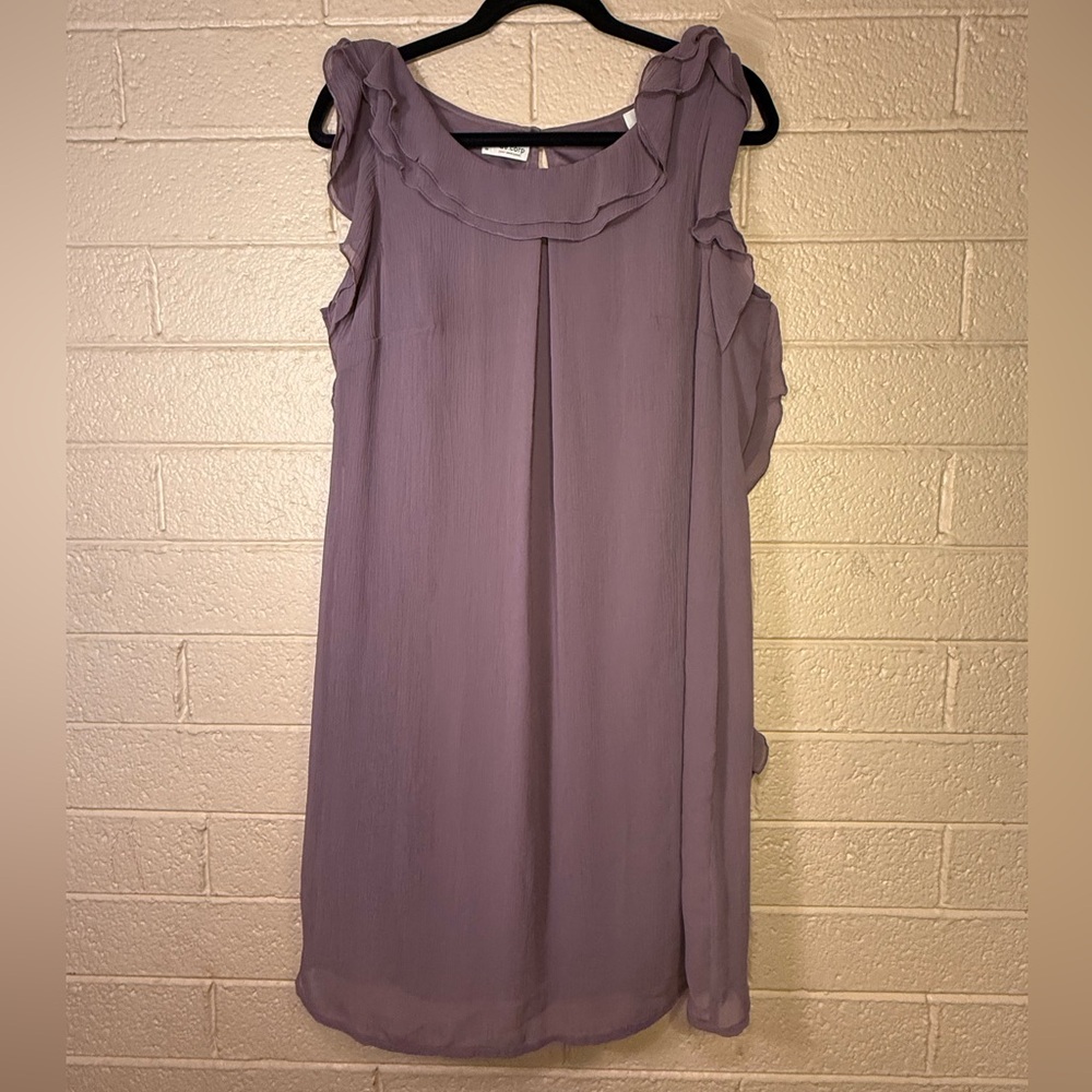 de.corp Esprit Mauve Keyhole Top